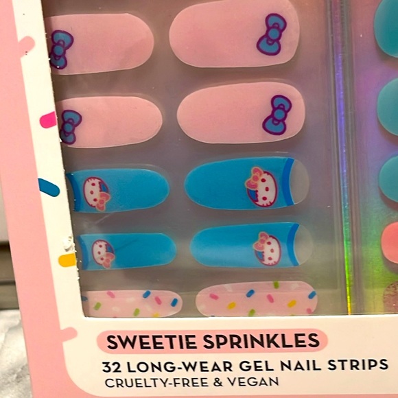 NWT/HELLO KITTY Bundle of Gel Nail strips & Sweet Sprinkles Lip Balm - Picture 3 of 11